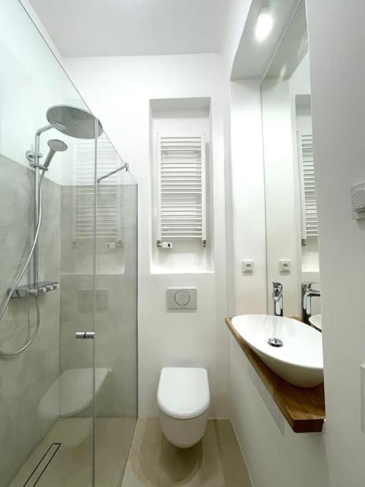 Apartment Fantastic Location! Superhost 5 Star